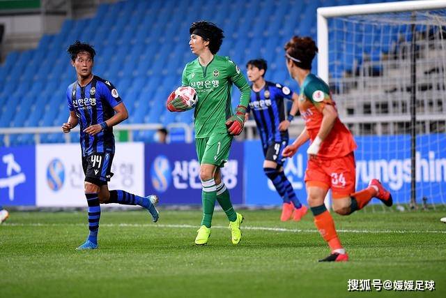 “蓝鲨”再掀巨浪 “岛国童话”迎来跌宕终章